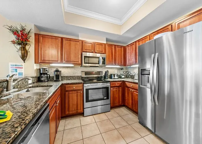 Crystal Tower 1205 By Youngs Suncoast